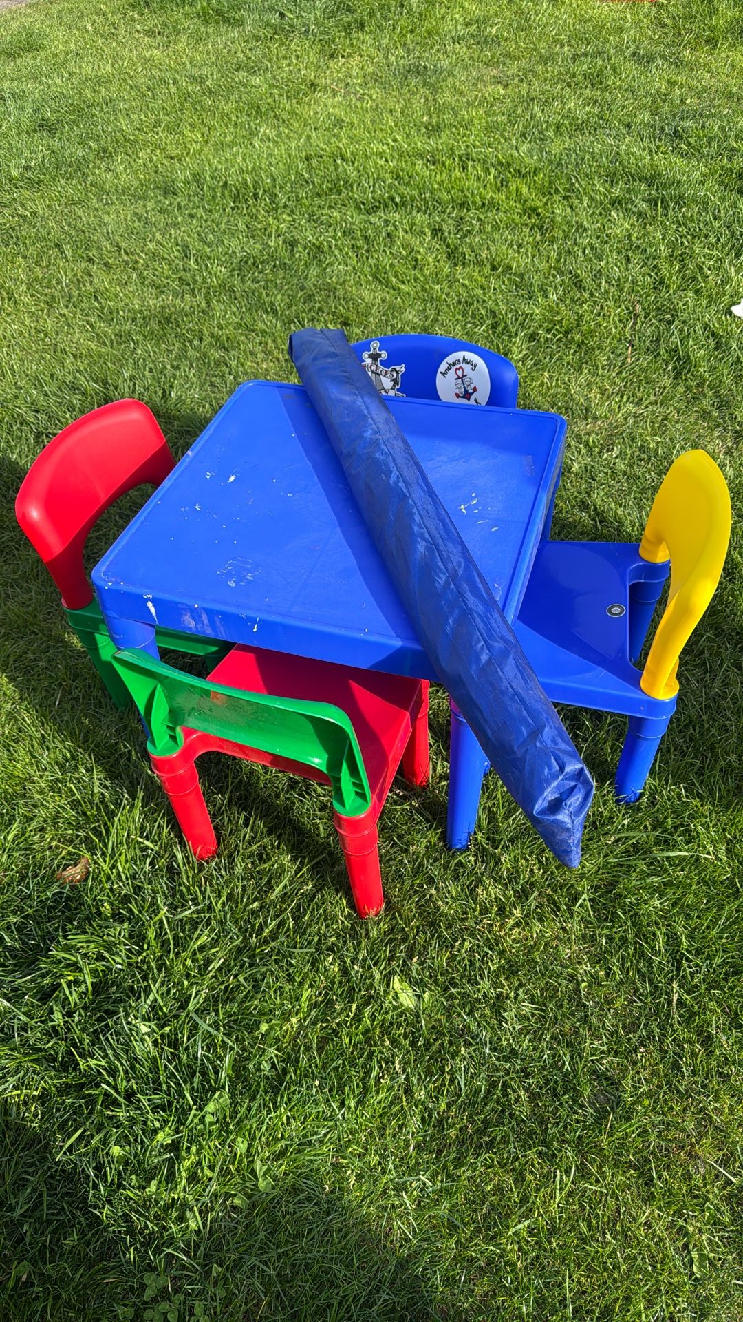 Kids Table With Chairs And Umbrella