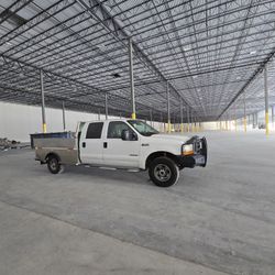 2001 Ford F-250 Super Duty
7.3L Turbo Diesel Lariat Crew Cab Long Bed