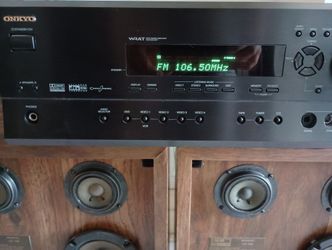 Onkyo Receiver only READ The Entire Ad