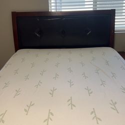 Queen mattress & box spring