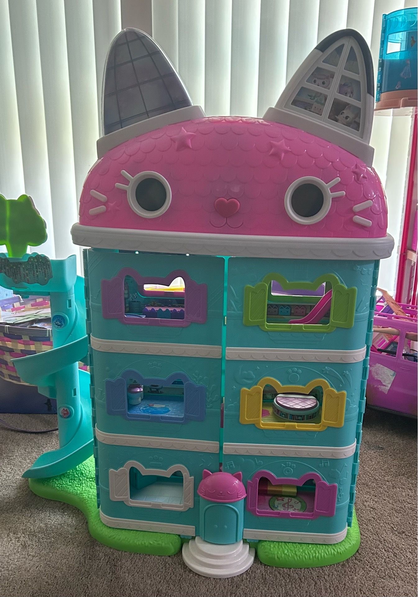 Gabby's Dollhouse