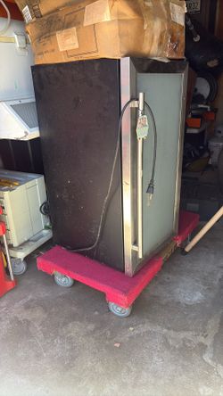 Mini refrigerator
