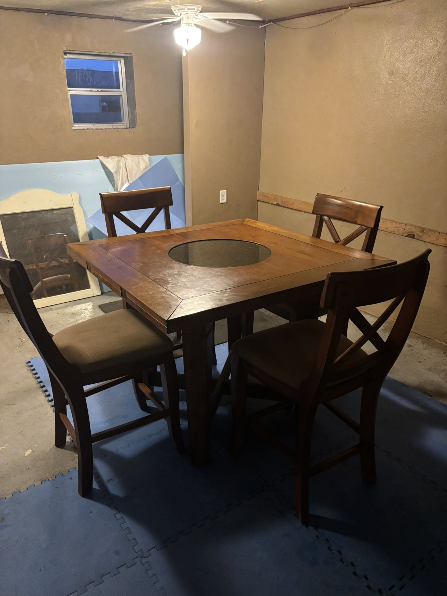 Foldable Wooden Table