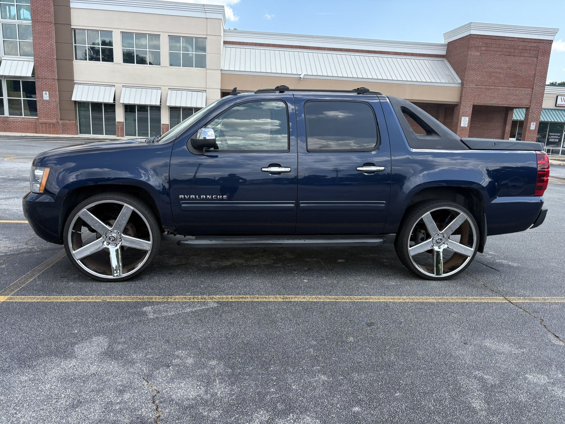 2011 Chevrolet Avalanche