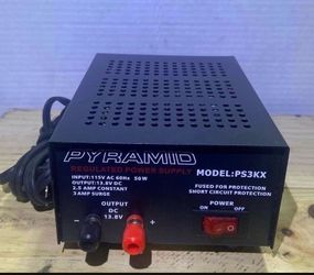 Pyramid Power Supply  2.8 Amp.