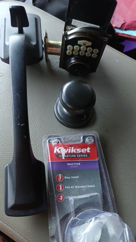 Kwikset Electronic Door Assembly