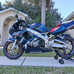 Fireblade 1999 Honda CBR 919RR