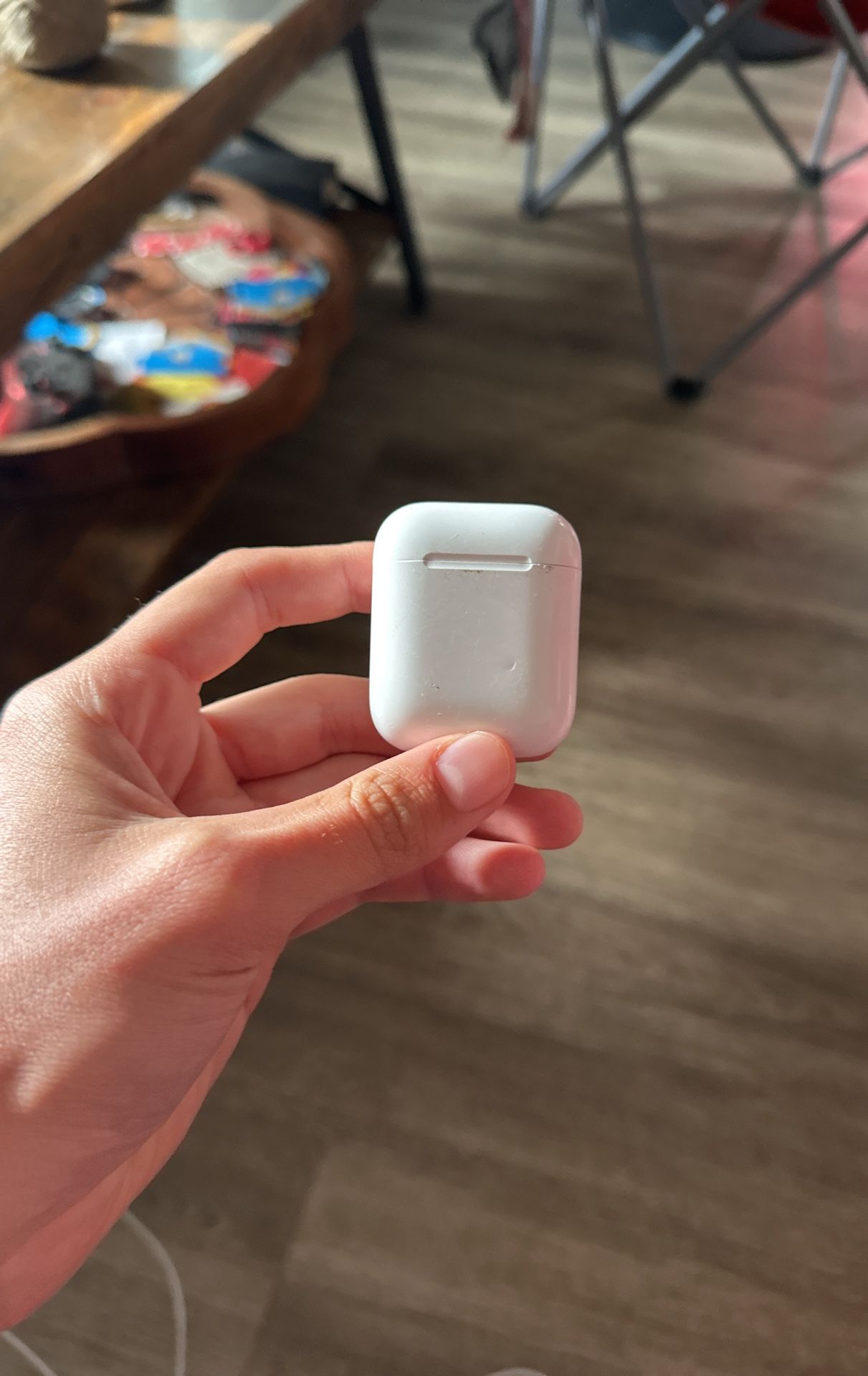 AIRPOD Gen 1 Used But Works 100%