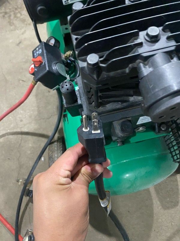 Compressor Speedair Of 25 Gallons