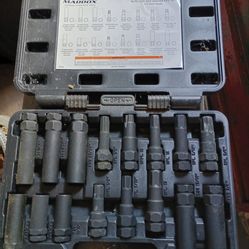 Lug nut master key set