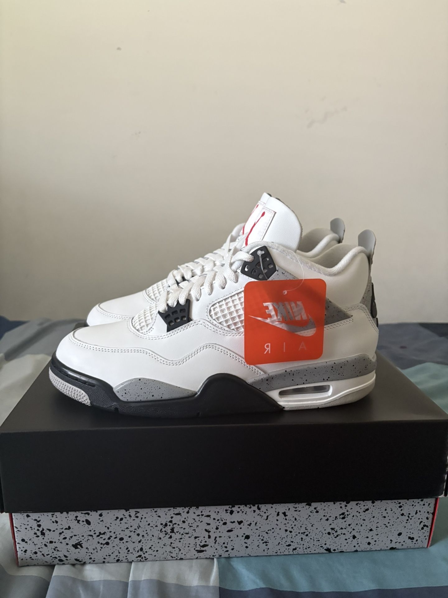 Jordan 4 White Cement Men’s Size 9.5 Brand New