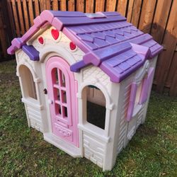Step 2 Step2 Sweetheart Princess Kids Playhouse Clubhouse 