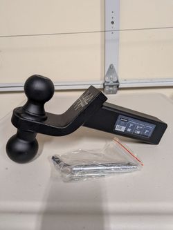 Brand New! Reese Towpower Reversible Dual Ball Hitch Mount