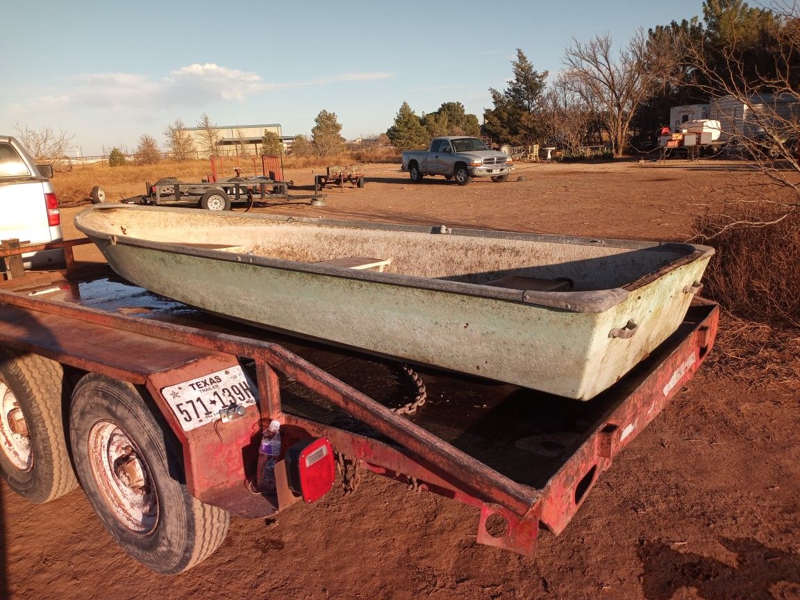 Elgin Boat