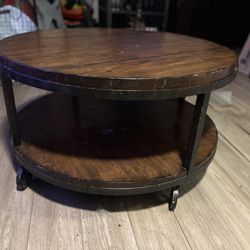 Circular Table On Wheels