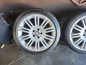 2007 E350 Wheels And Tires With Tpms Sensors 