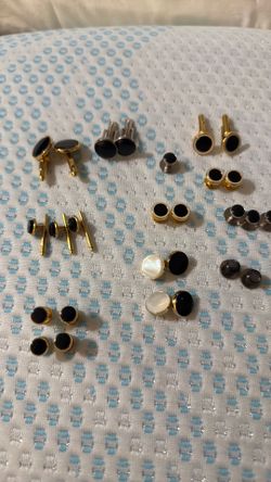 Tuxedo Thai clip cufflink assortment
