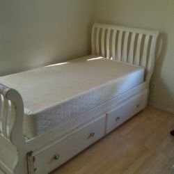  Twin Size Bed With Big Drawer And Brand New Box No Mattress 
