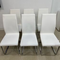 Modern dining chairs/Sillas modernas de comedor