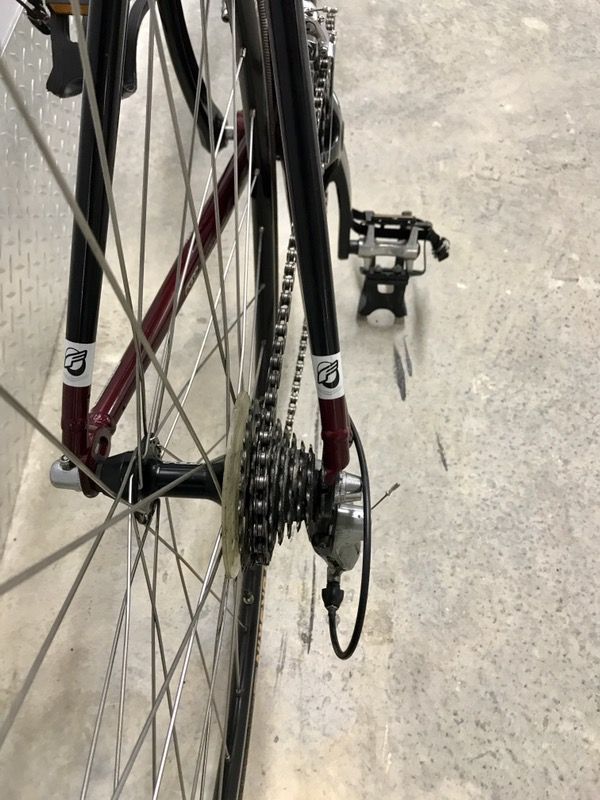 28" FELT Z90 21SPEED ROAD BIKE. LIKE NEW! for Sale in Miami, FL OfferUp