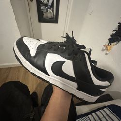 Nike Panda Dunks
