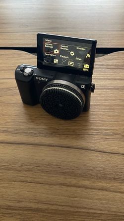 Sony A5000 Mirrorless Camera