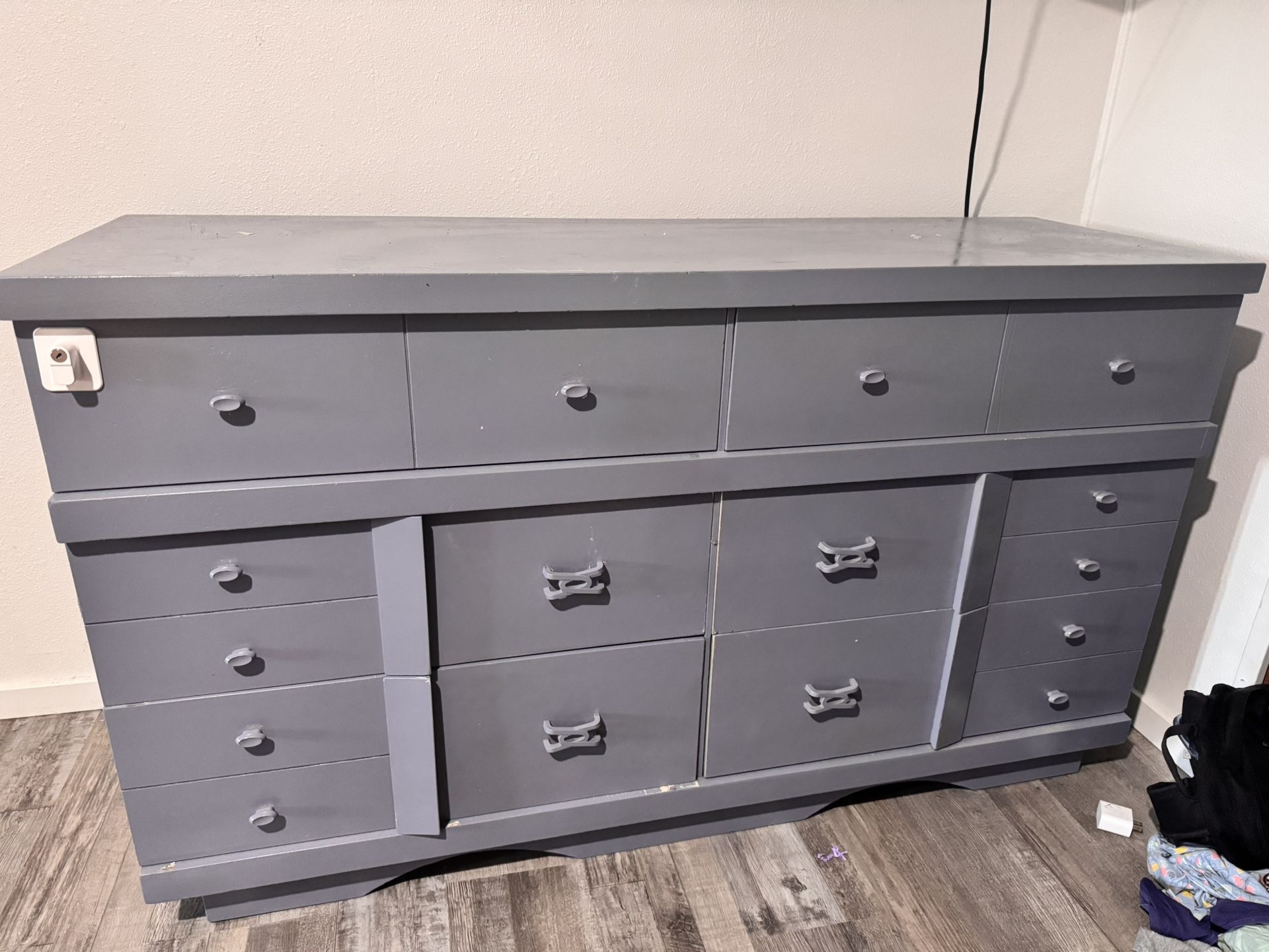 Super Cute Vintage Dresser With Mirror