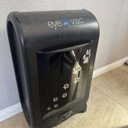 Eye Pet Vac