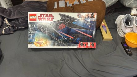 star wars kylo rens tie fighter