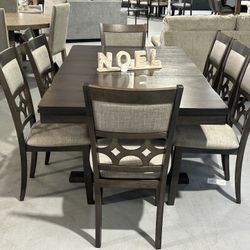 Dining Set With 8 Chairs 