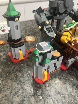 LEGO Super Mario Bowser's Castle (71369) Mostly complete, see