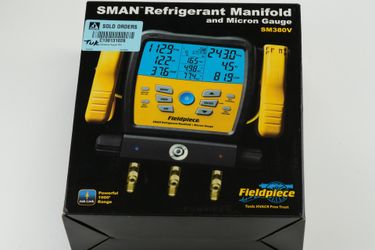 Fieldpiece SMAN380V digital manifold