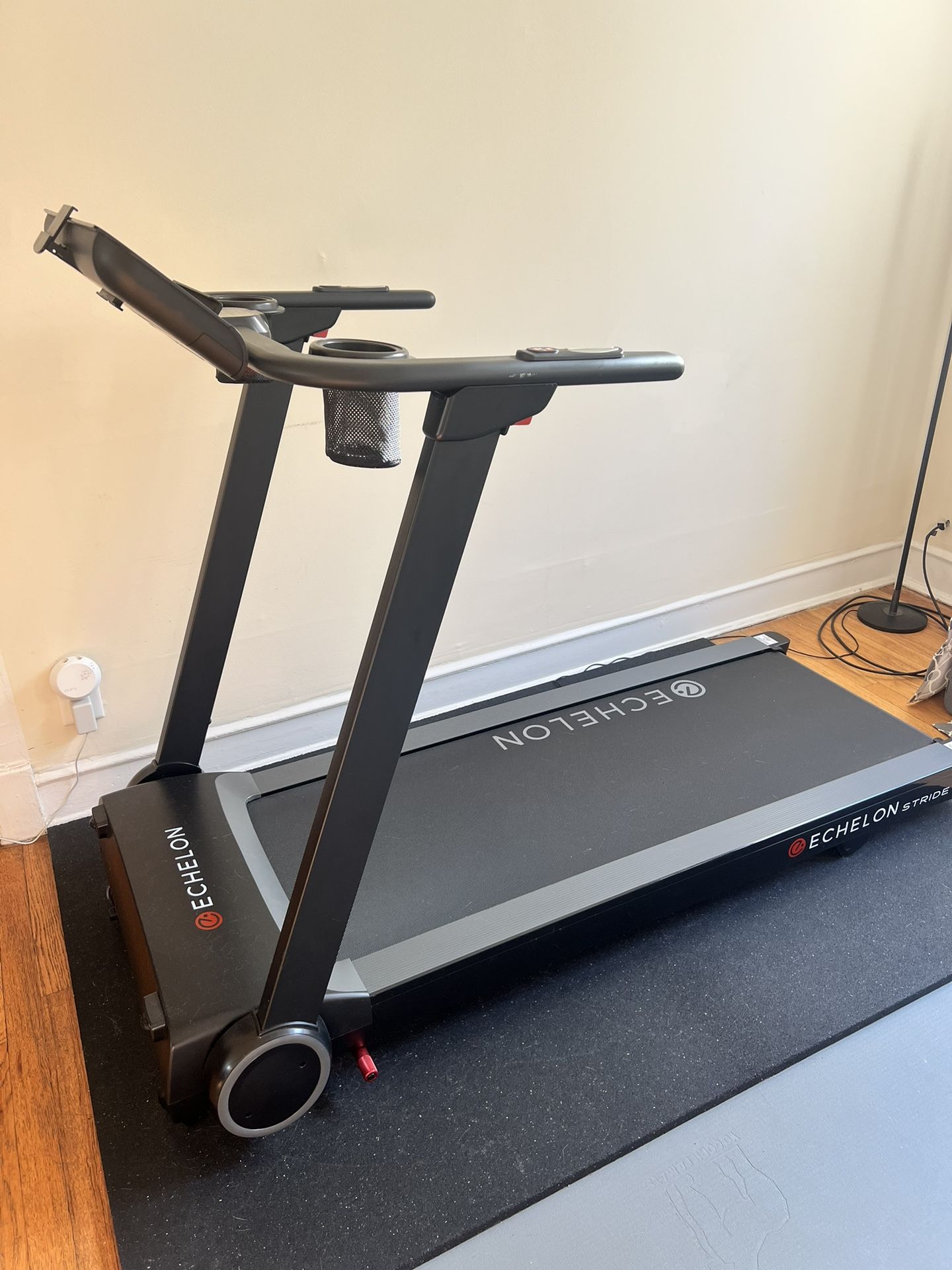 Echelon Stride Treadmill