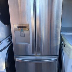 Wirpool Refrigerator French Door 33 In By 69