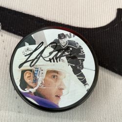 LA Kings Signed Puck