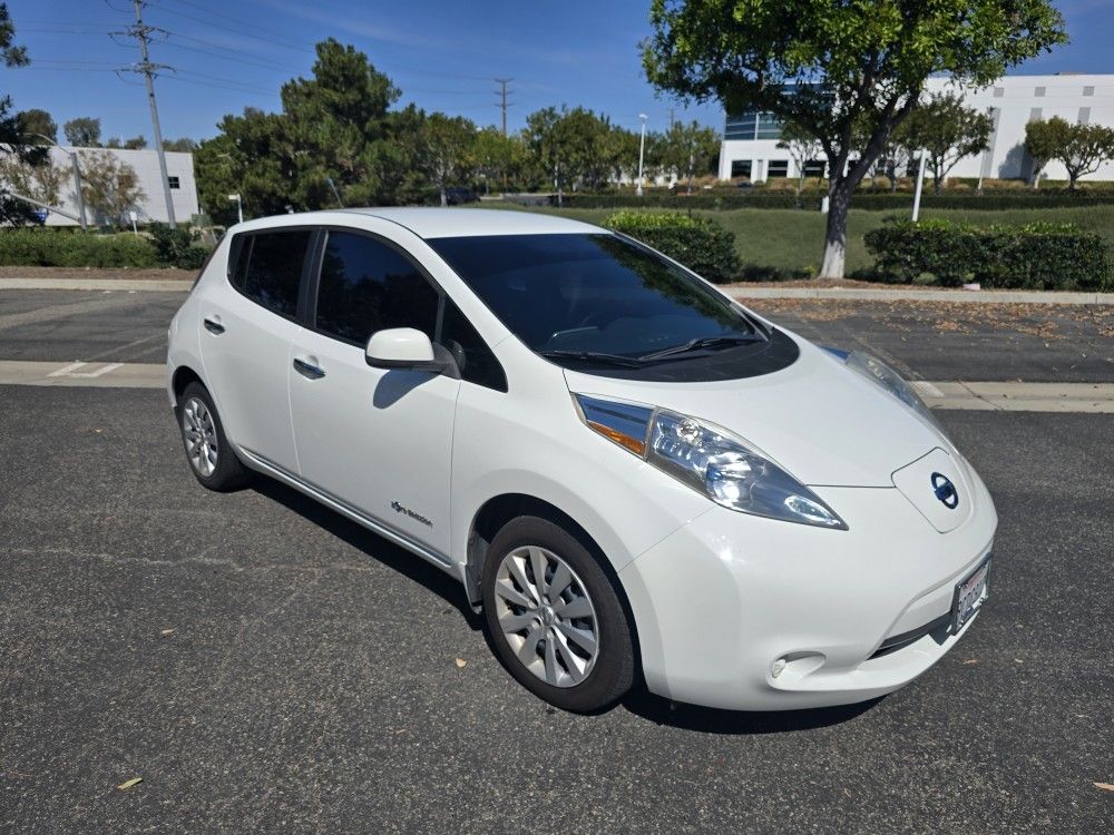 2013 Nissan Leaf For Sale