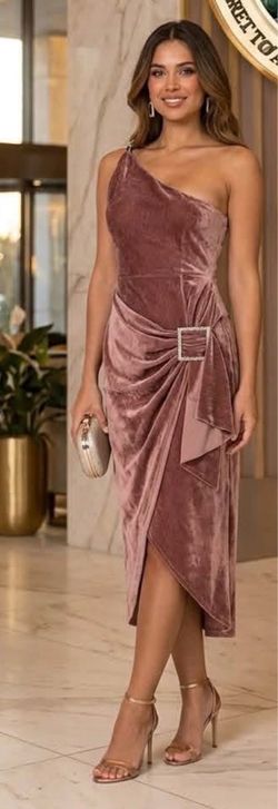 Mauve Velvet One-Shoulder Midi Dress