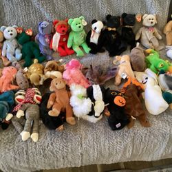 90 Great condition Beanie Babies 
