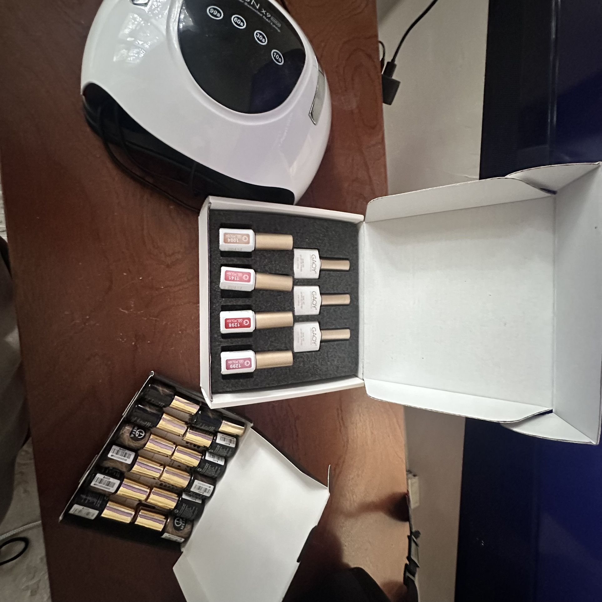 Gel Nail Curing Light+ Polish