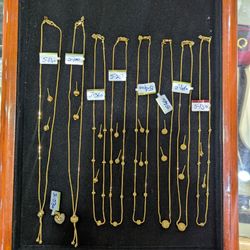 Gold Necklace With Studs