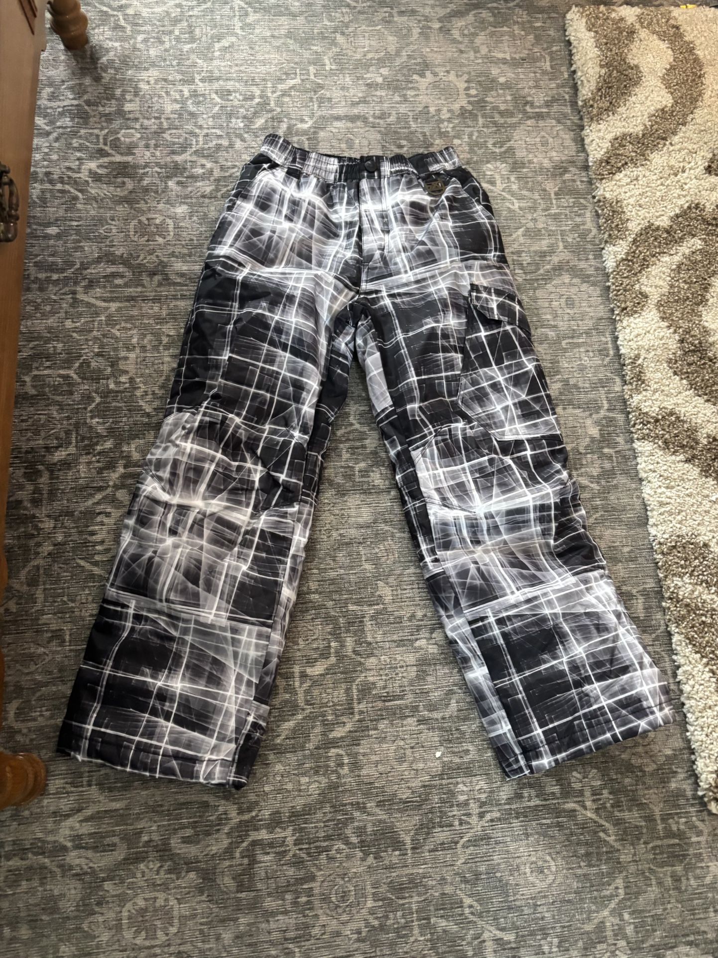 Brand New Size Medium 10–12 Snow Pants