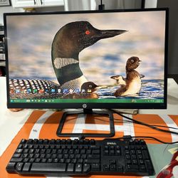 i5  LENOVO DESKTOP   8 GENERATIONS  Windows 11 (activated) Intel i5-8400 processors (6 core) 320gb. SSD hard drive  storage 8 GB RAM HDMI, VGA video p