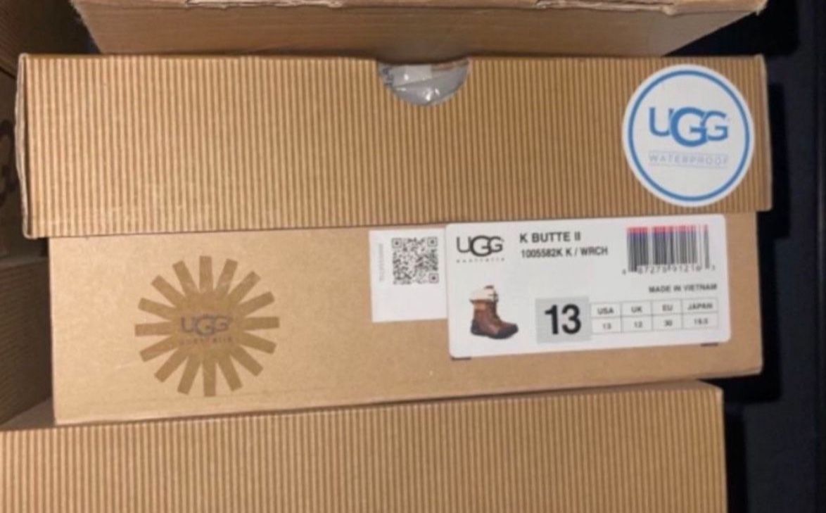UGGS Adirondack III Boot Chestnut Snow Or Rain Boots Size 13 Kids