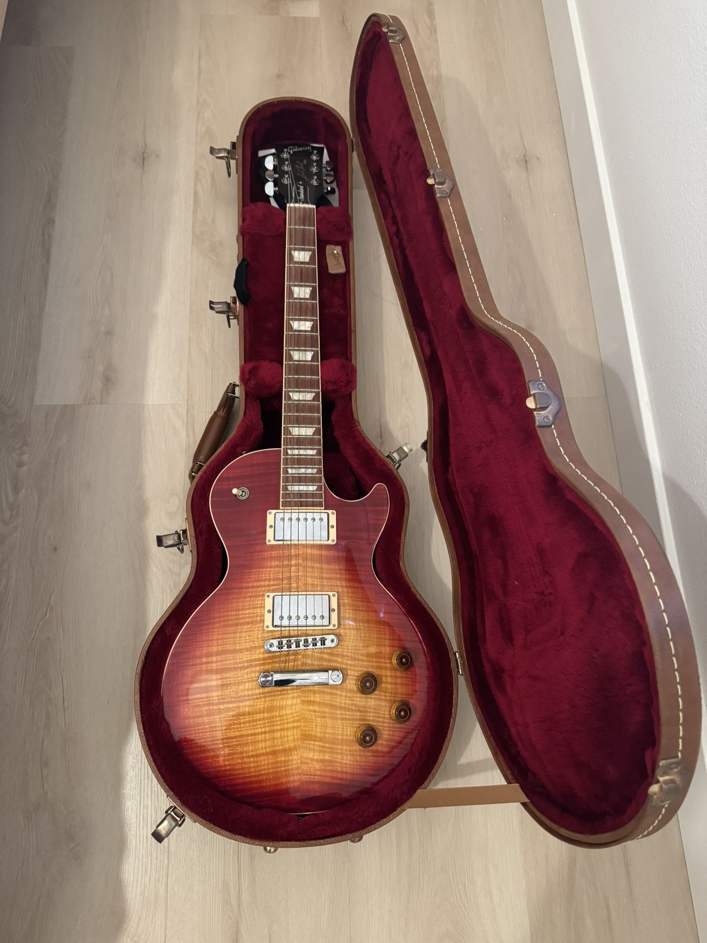 Gibson Les Paul Standard 60s Heritage Cherry Sunburst