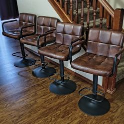 Like New Furnimart  4× Swivel  /  Adjustable Bar Stools