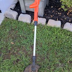 Weed Wacker by Black & Decker 20V
