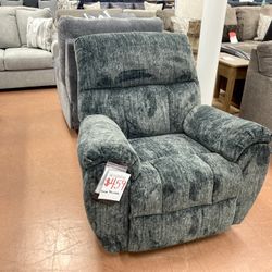 New Recliner — ULTRA SOFT