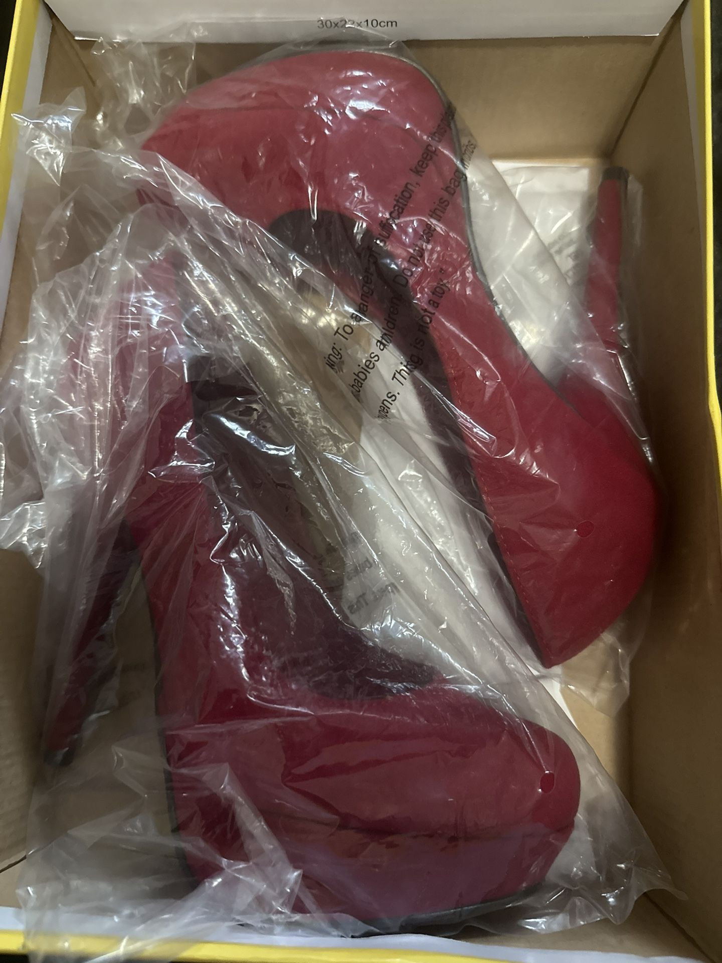 Red Heels Size 71/2