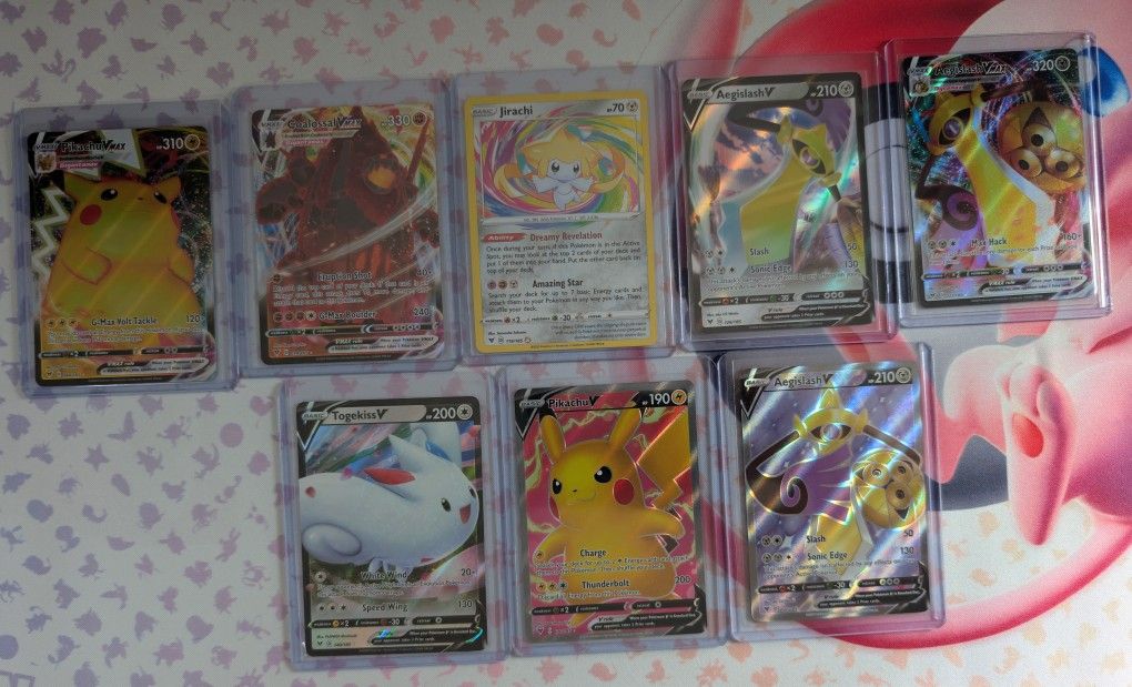Pokemon Vivid Voltage Pikachu, Coalossal, Etc NM/M