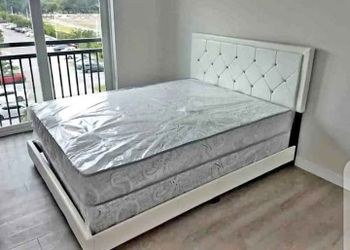 New Queen 👑 Bed and mattress available in stock